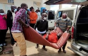 Uganda shuts DRC border to contain Ebola