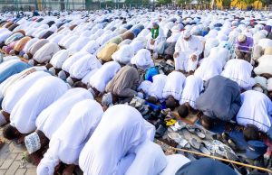 Mombasa leaders urge unity, peaceful politics during Eid-ul-Adha
