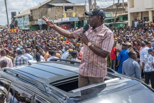 Ruto wraps up Coast tour with power, housing, land pledges
