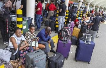Aviation strike ends after days of flight delays, cancellations