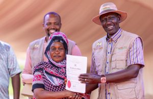 Ruto steps up Coast land drive, issues 94,175 title deeds in Kwale