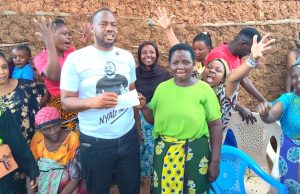 Saido gives Nyali traders Sh300,000 boost
